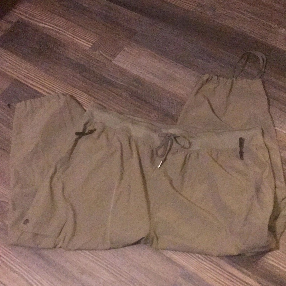 Soothfeel Capri Pants Bundle - image 5